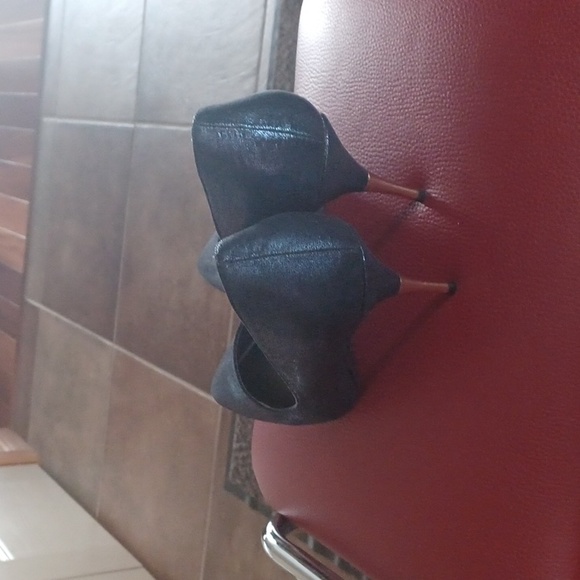 Metallic Blue Heels - Picture 3 of 3